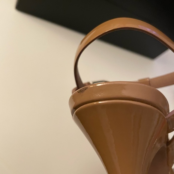 YSL TRIBUTE PATENT LEATHER PLATFORM HEELS 37.5 - Picture 8 of 10